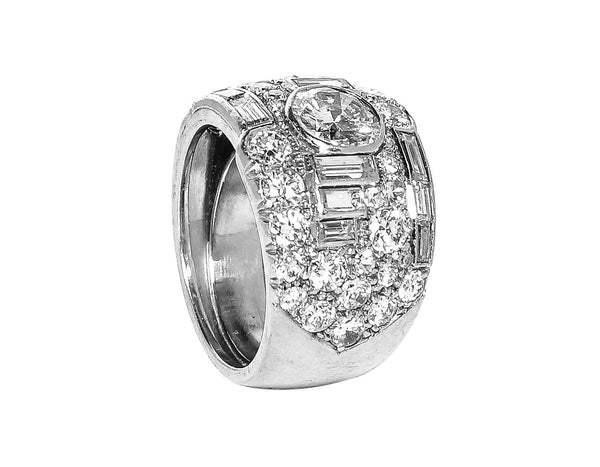 Art Deco Diamond Engagement Ring