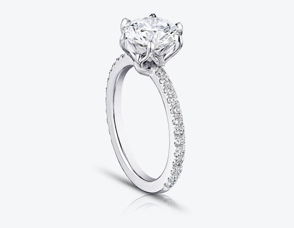 Solitaire Diamond with 6 prongs Engagement Ring